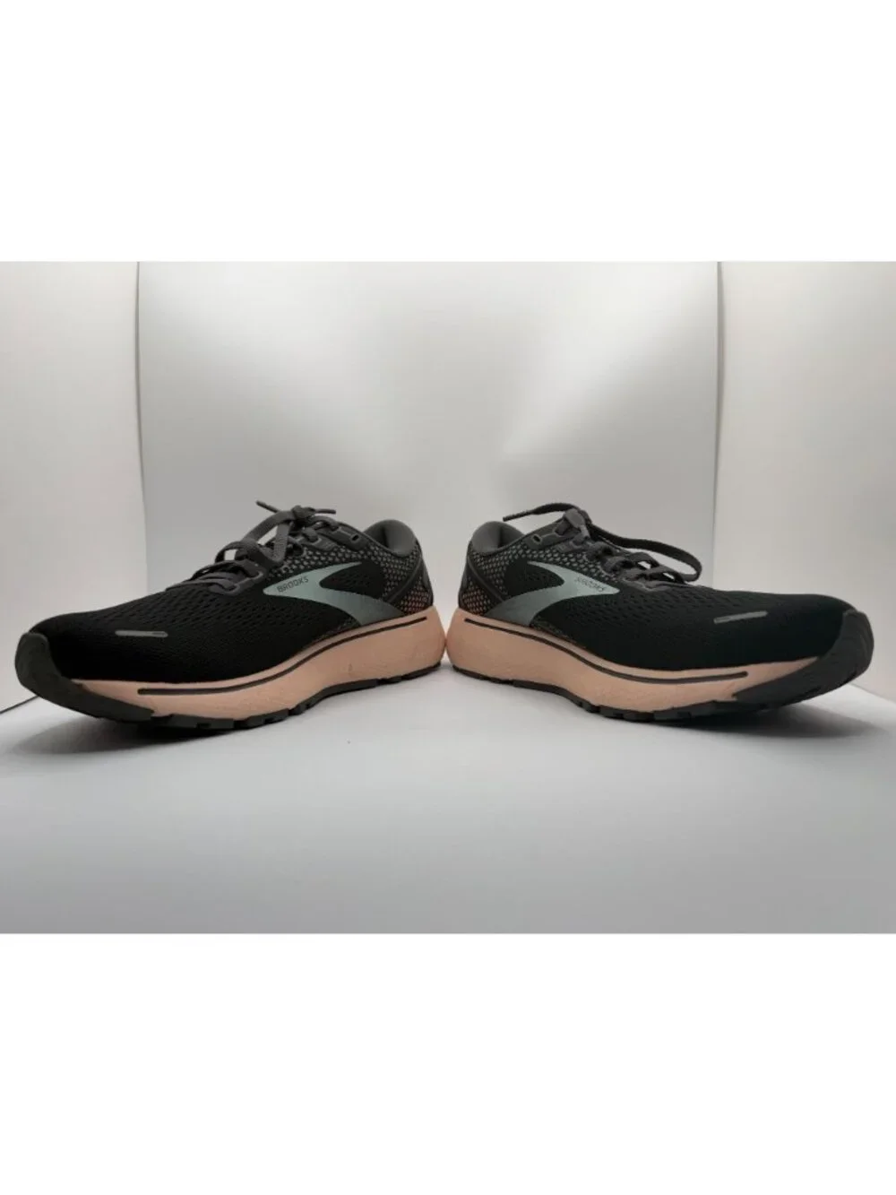 Brooks Ghost 14 Running Sneakers Womens Size 9M Black/Pearl/Peach Low Top Shoes